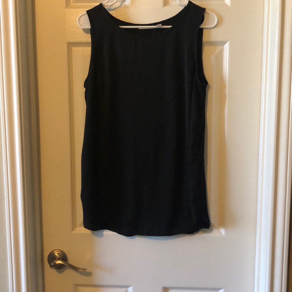 Black sleeveless top